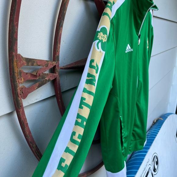 Fighting Irish warm up jacket - Picture 2 of 6